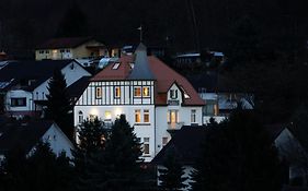 Villa Waldfrieden - Design Trifft Budget